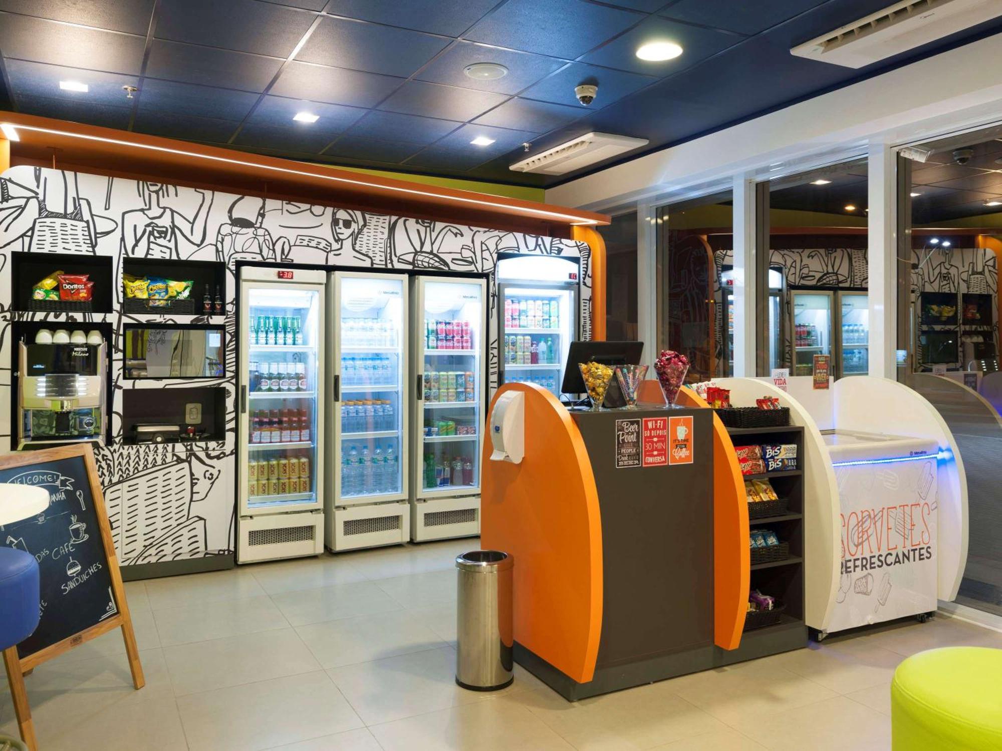 Ibis Budget Campinas Aquidaban Exteriér fotografie