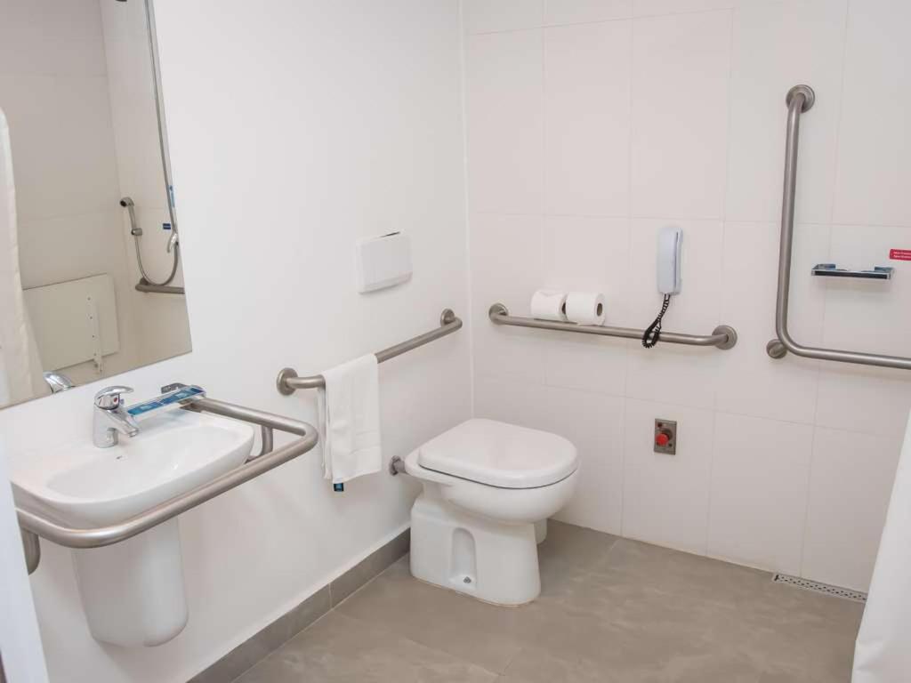 Ibis Budget Campinas Aquidaban Exteriér fotografie